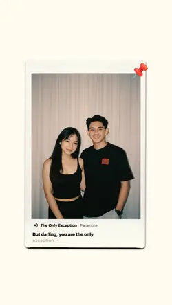 Polaroid..