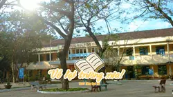 Về lại trường xưa