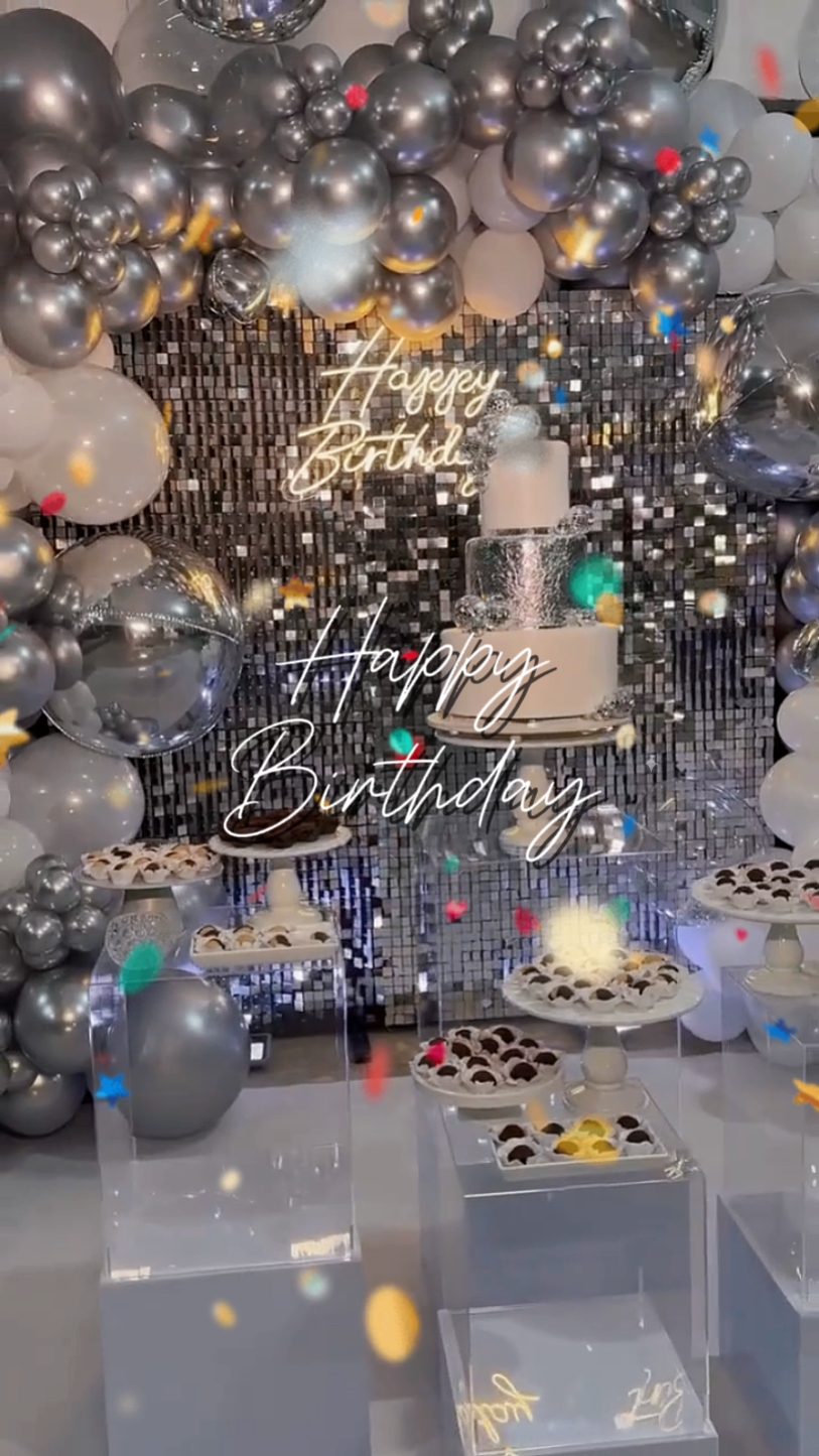 U의 생일을 축하합니다