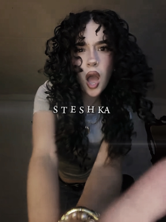 SOMENTE STESHKA GATA 