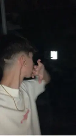 👹