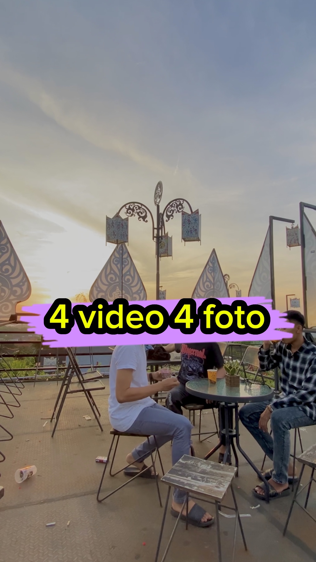 Templates for 4 Videos and 4 Photos Travel - Pippit