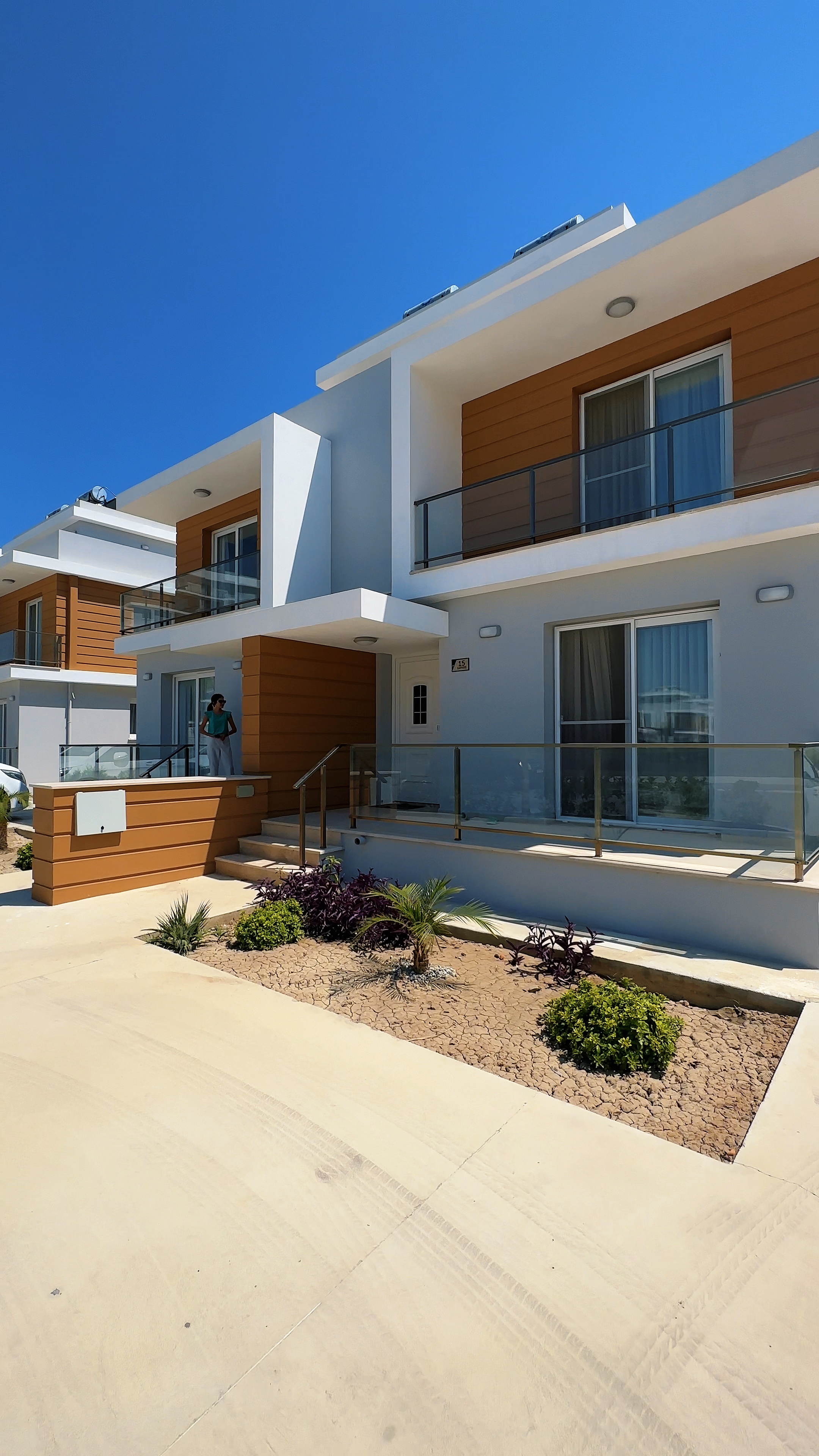 Duplex villa madali
