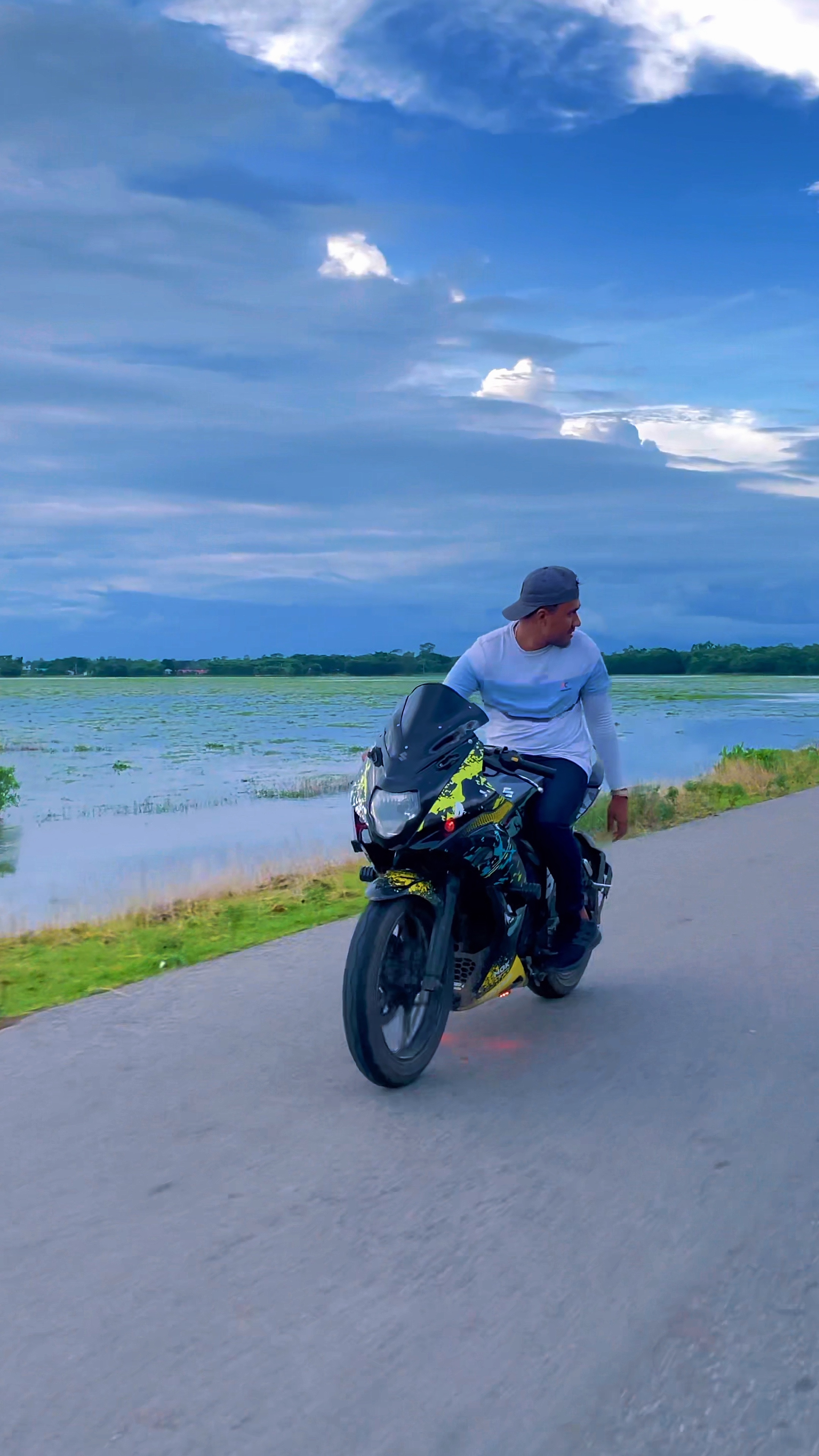 Andar de bicicleta vídeo🔥