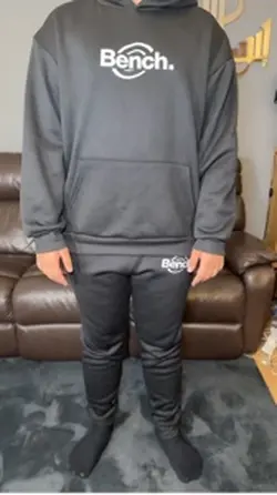 Menβs hooded set