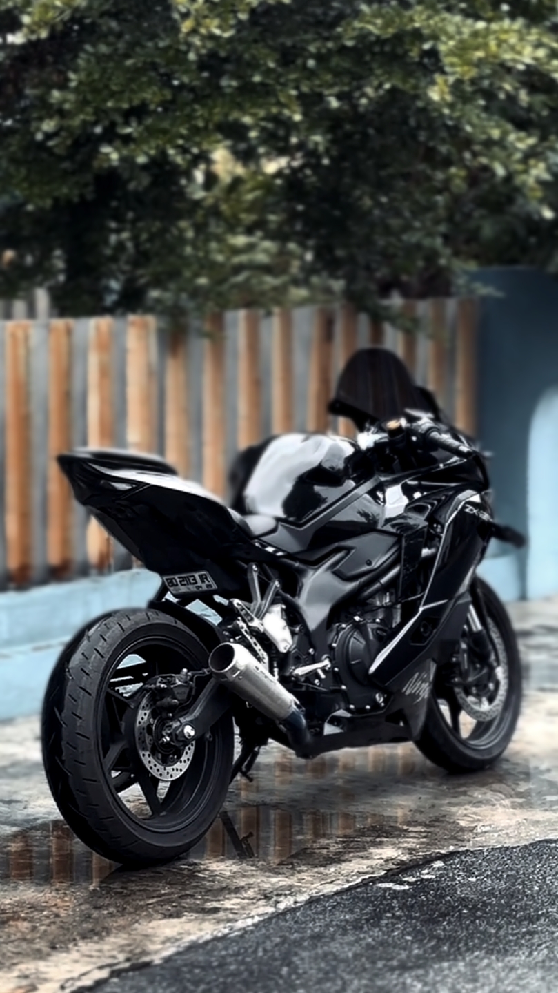 CINEMATIC IPHONE HD