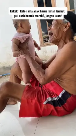 Kakek dan cucunya
