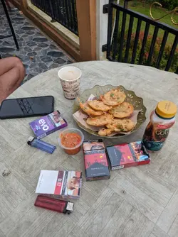 jngn lupa ngopi bro
