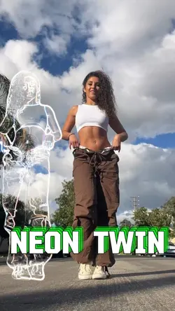 Neon Twin!❤️❤️❤️