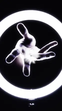 Hand overlay 39