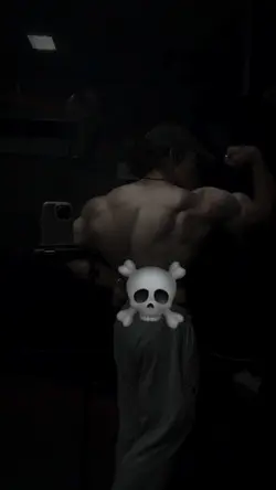 Skull edit 9:16
