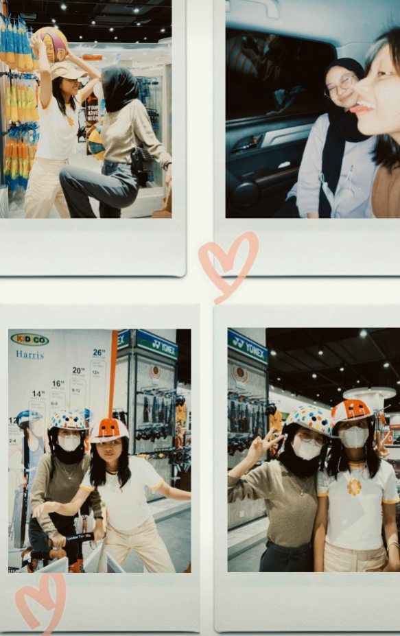 4 photos
