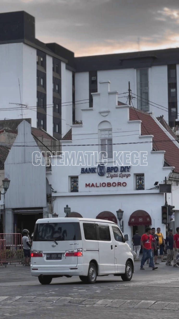 Cinematic Kece