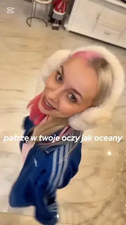 <3