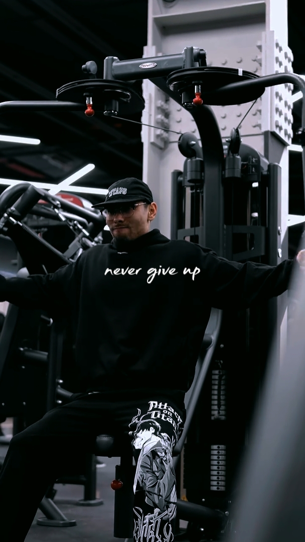 NEVER GIVE UP