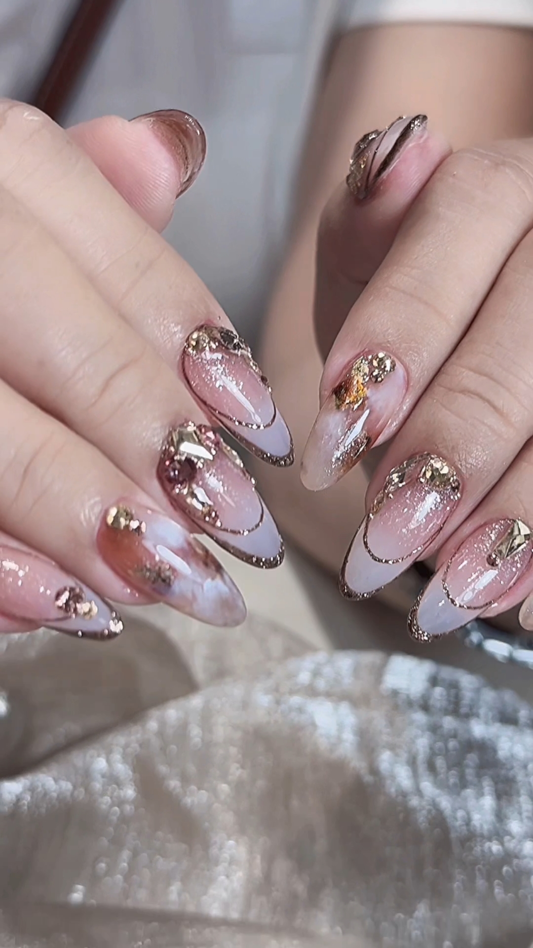 nails 20