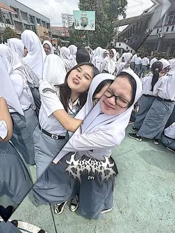 VERSI 3:4