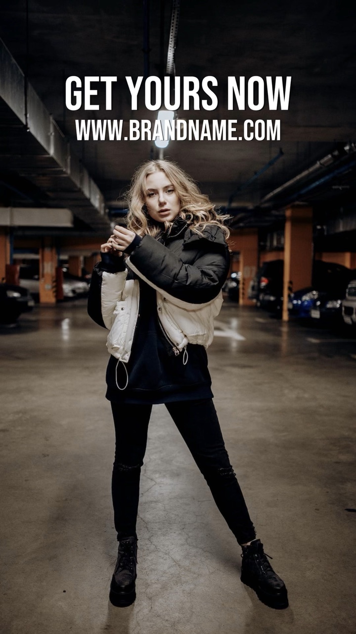 Affichage de produits vestimentaires dans le style TikTok