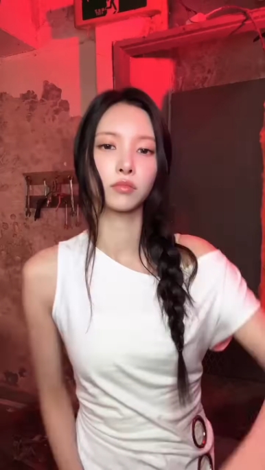 Yunah fancam 