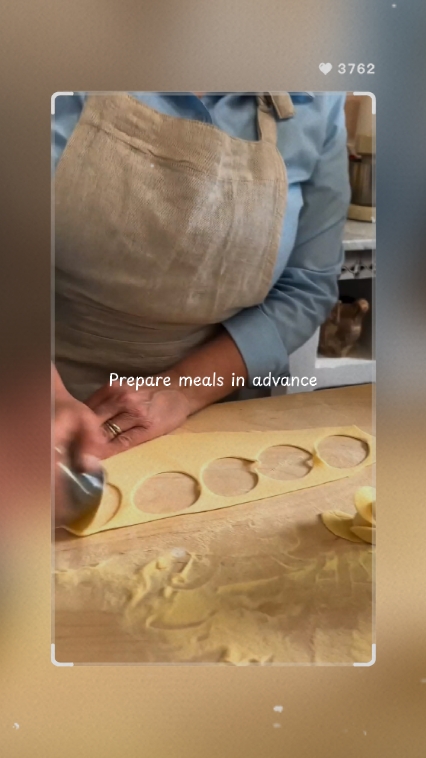 Prepare meals in adv