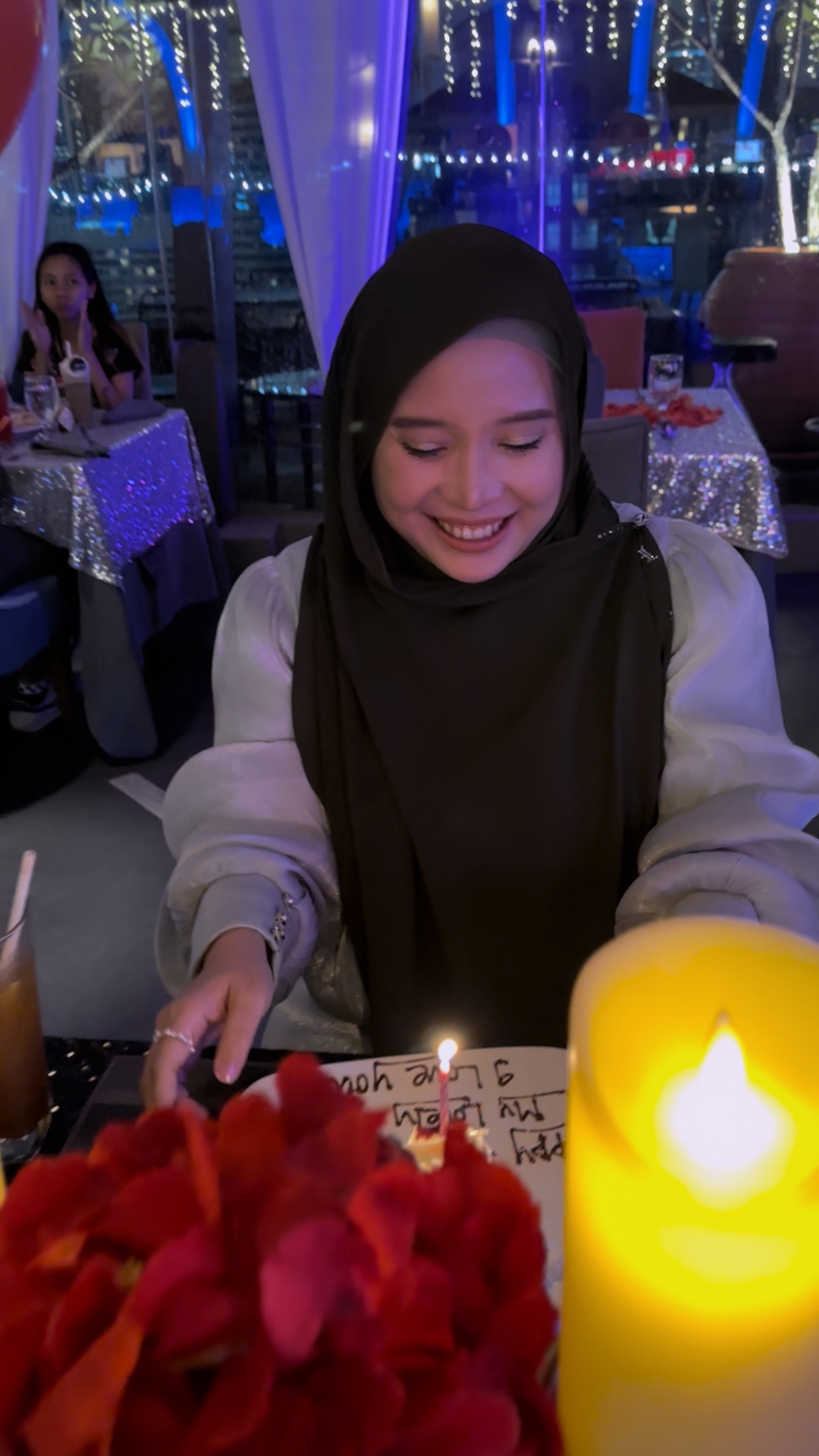 Candle-light dinner 