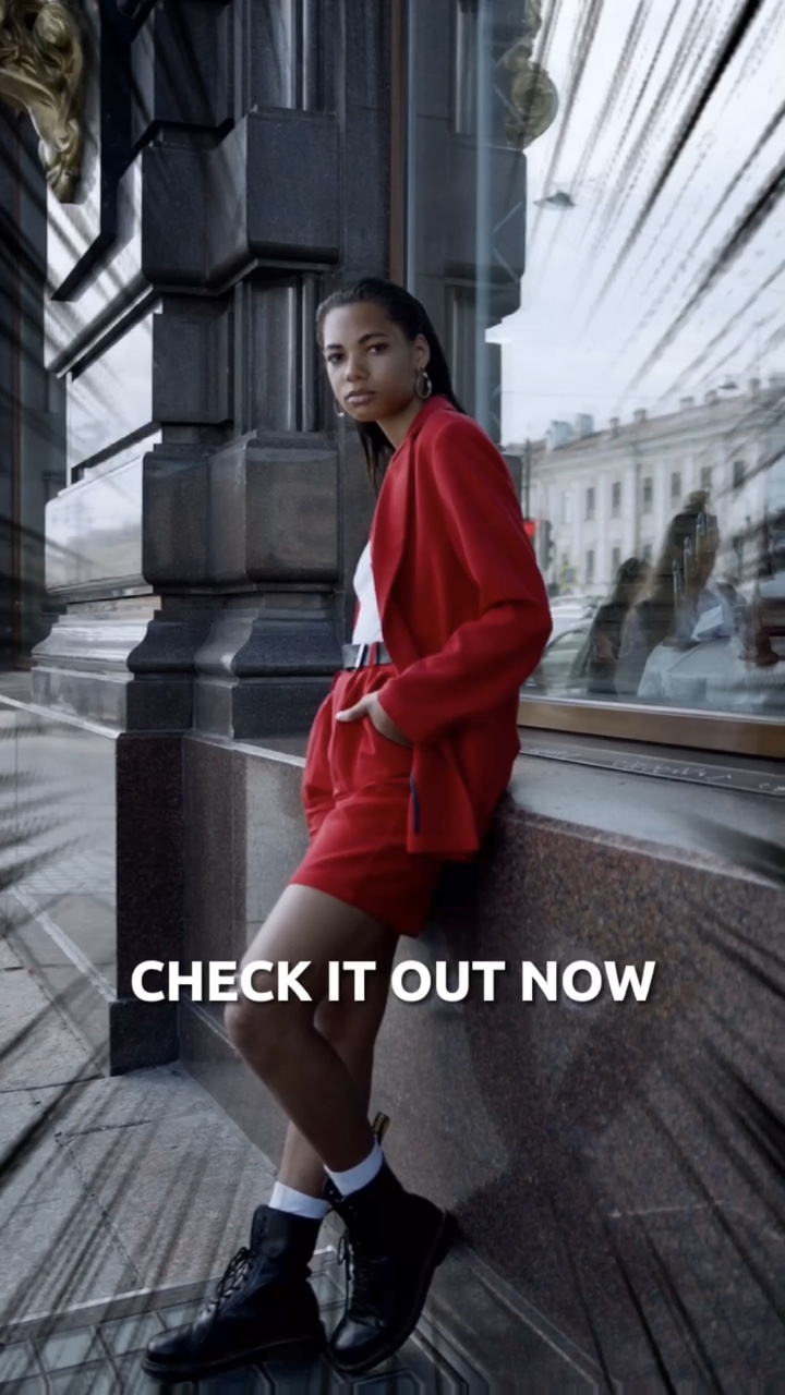 Pantalla de productos de ropa: estilo TikTok de prueba a voz