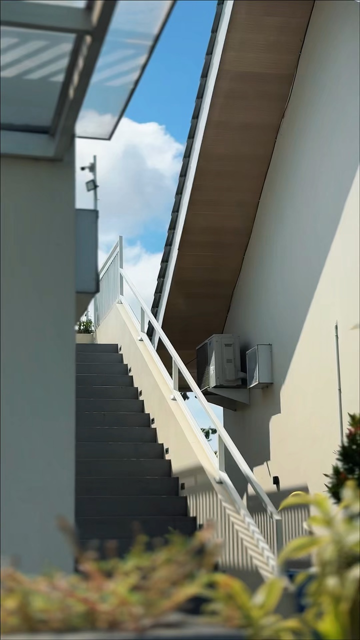 12 CLIPS VIDÉO