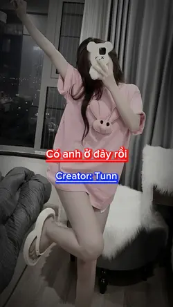 Có anh ở đây rồi
