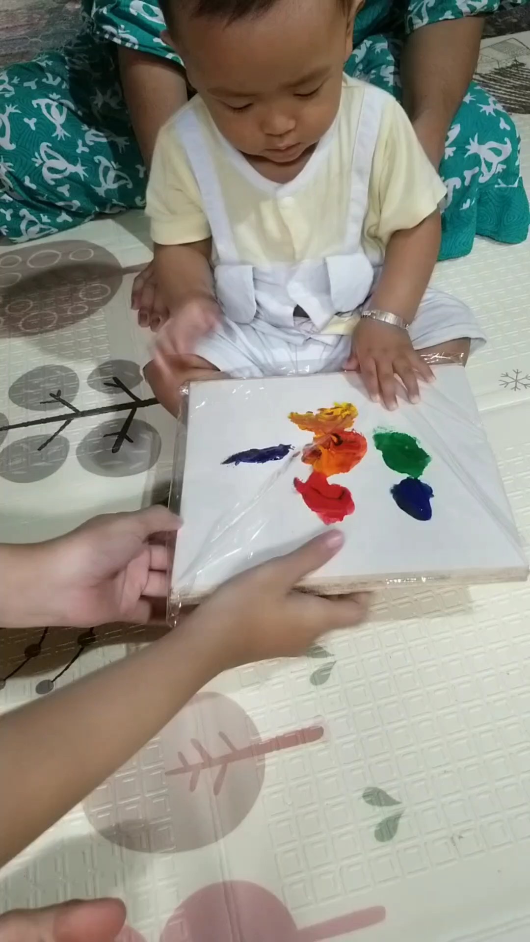 play colors 