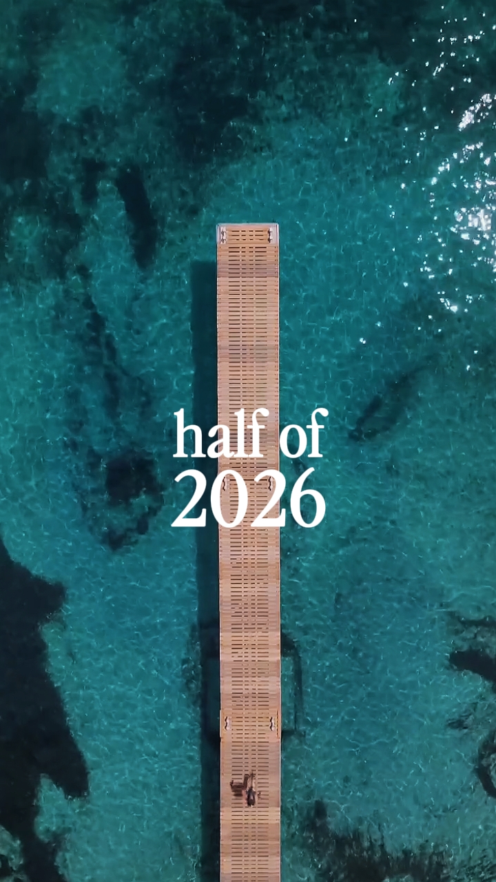 La mitad de 2026