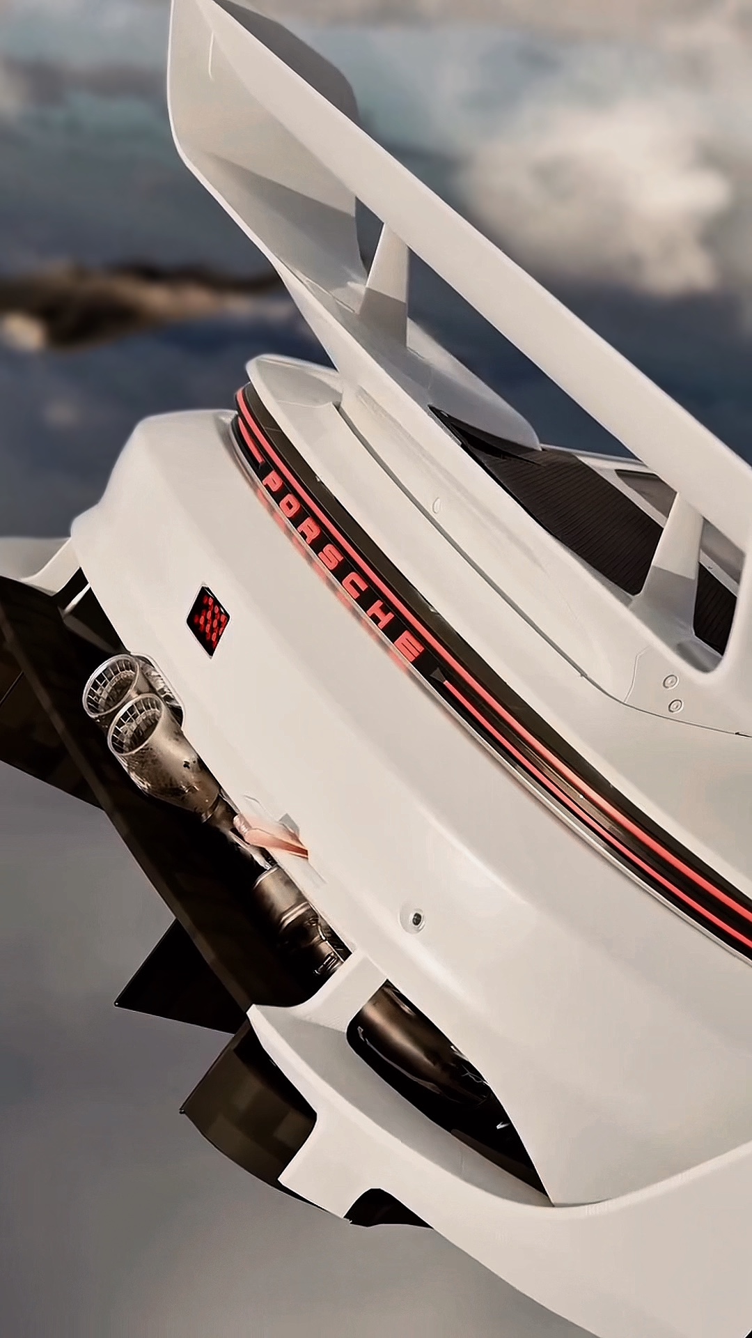 PORSCHE—SLOWMO