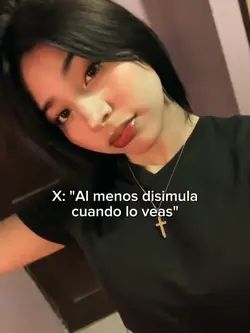al menos disimula
