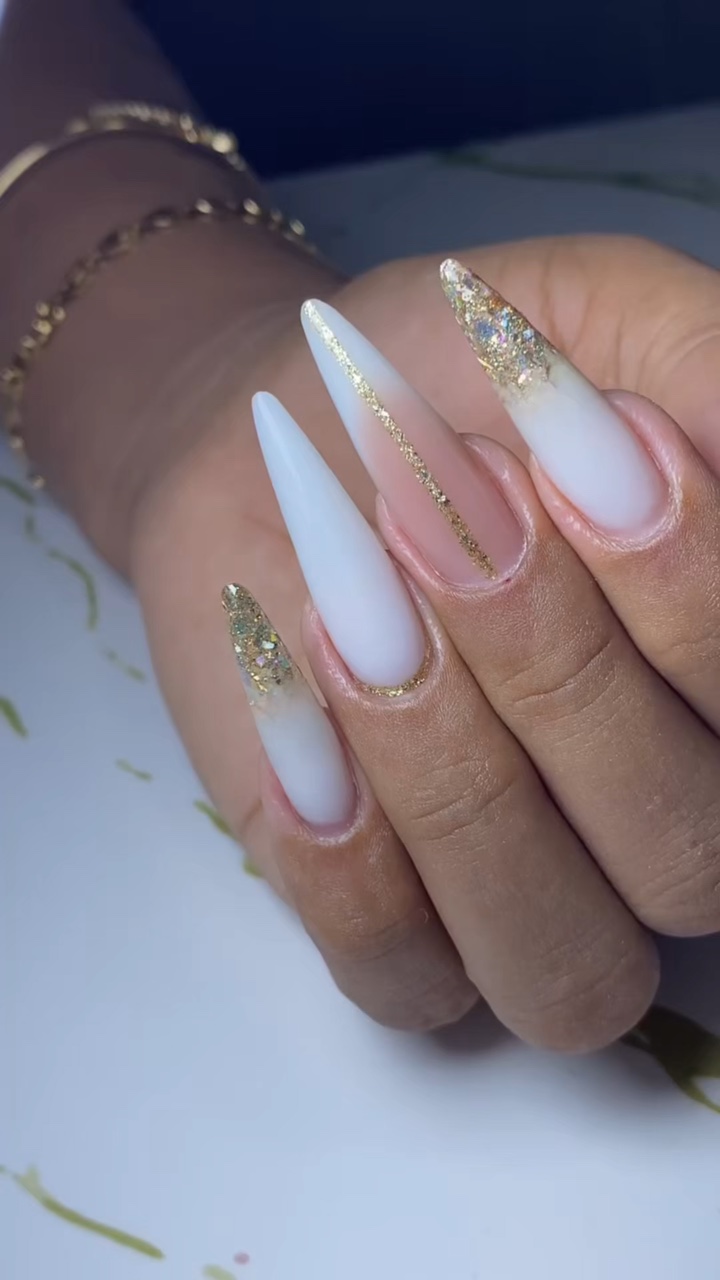 NAILS 