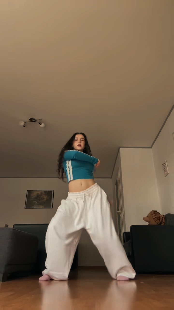 Velocity dance
