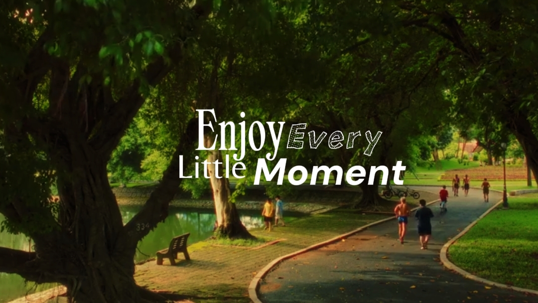 Little Moment 