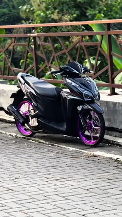 Ora Urus 5 klip