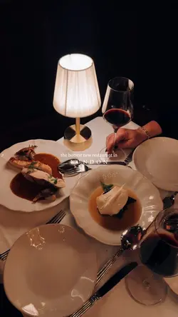 Restaurant aesthetic