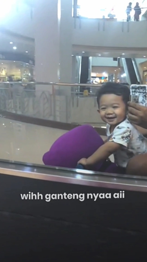 Wih Ganteng Nya Aii