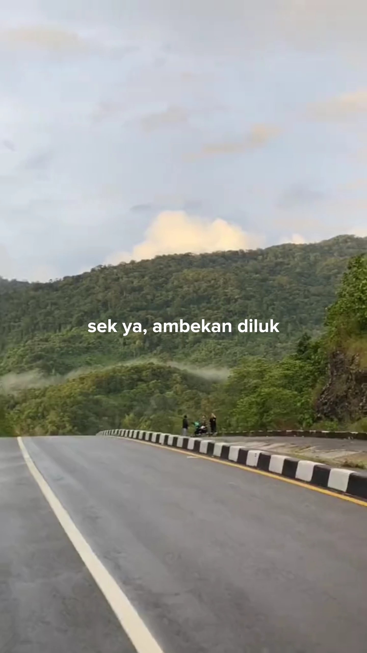 SEK YA AMBEKAN DILUK