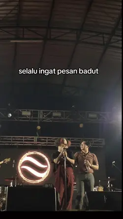 pesan badut