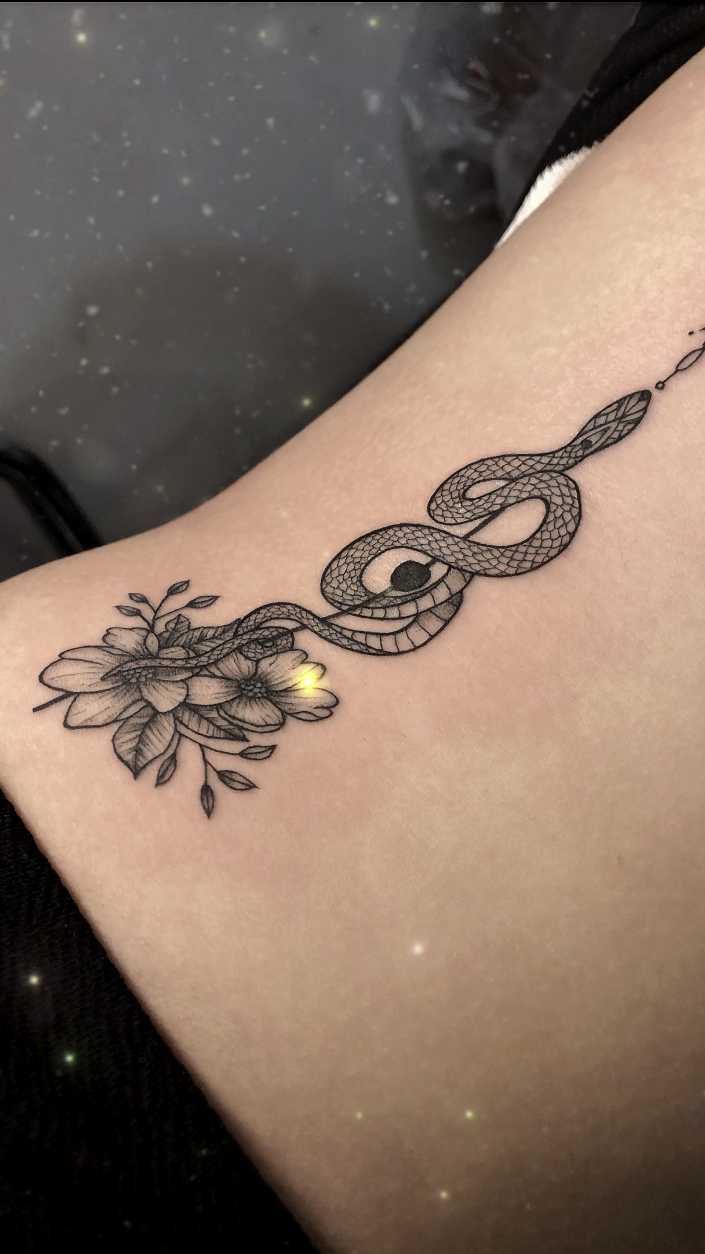 TATUAGEM DE COBRA 🐍🌸