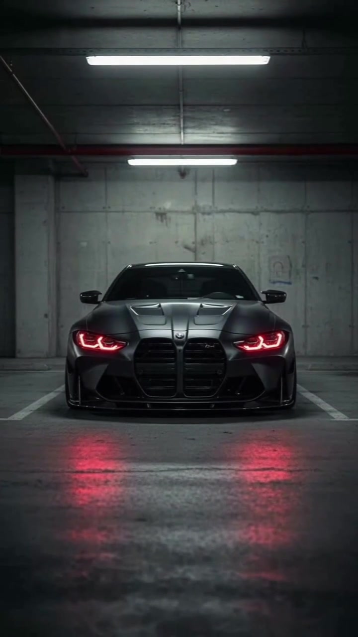 Midnight Tuner: Cinematic Night Car Showcase