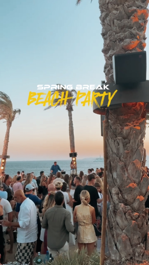 FIESTA EN LA PLAYA 