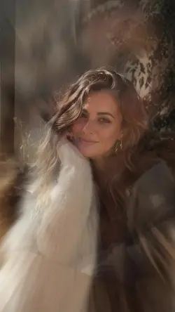 LEILA in bianco e nero, resta nella mia testa