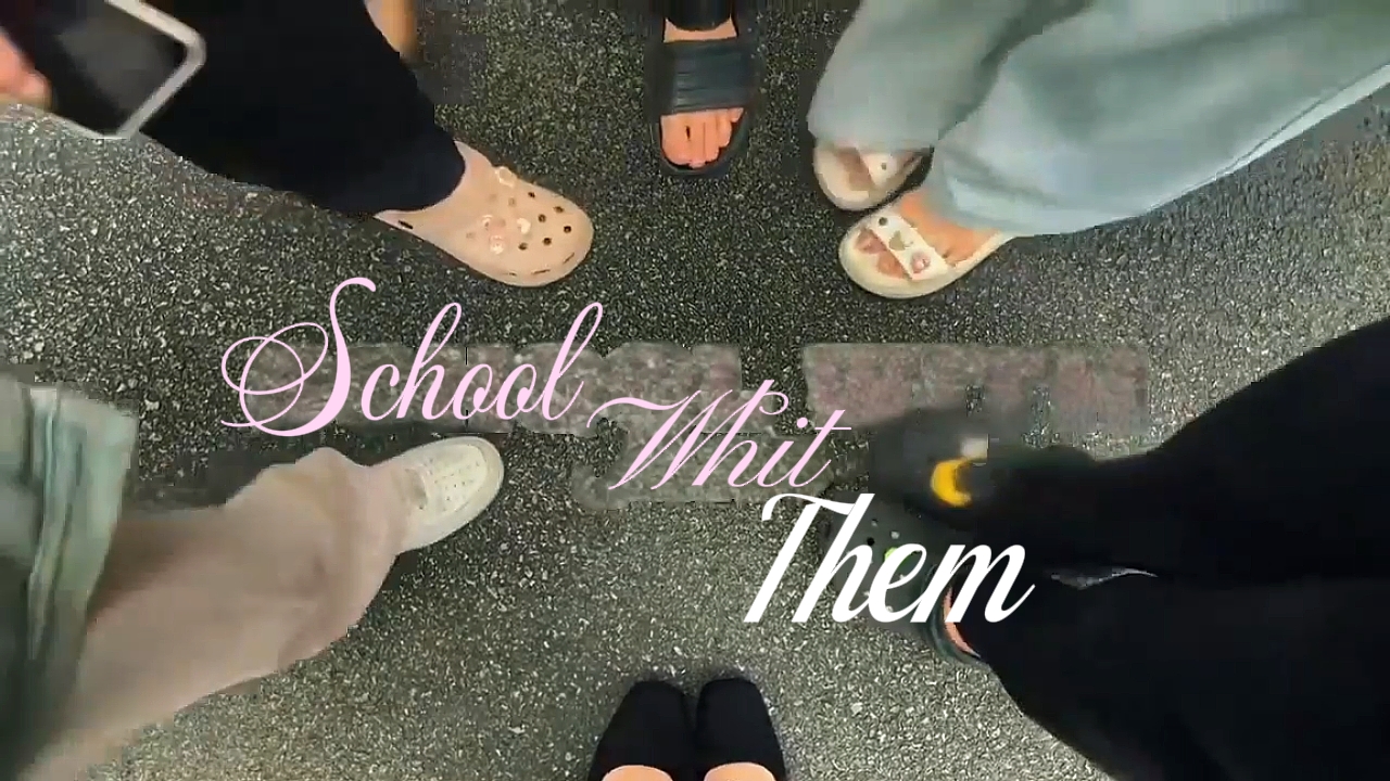 sekolah bersama mereka