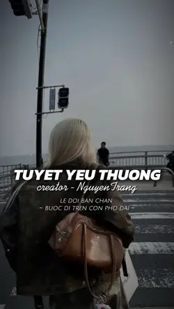 lê đôi bàn chân