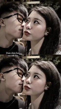 Cầm tay anh dựa vai 