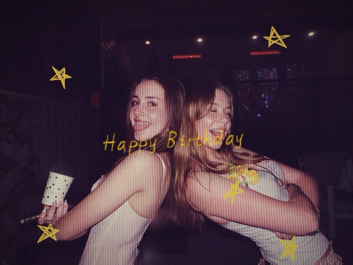 JoyeuxAnniversaireBestie 