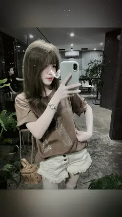 1 ẢNH + MÀU 