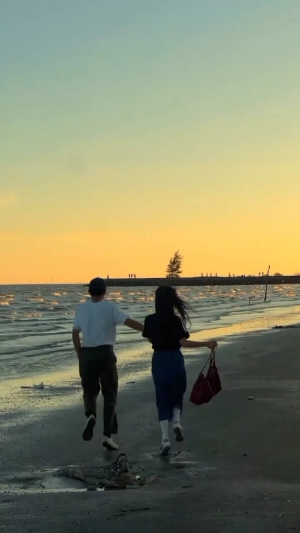 estetik di pantai